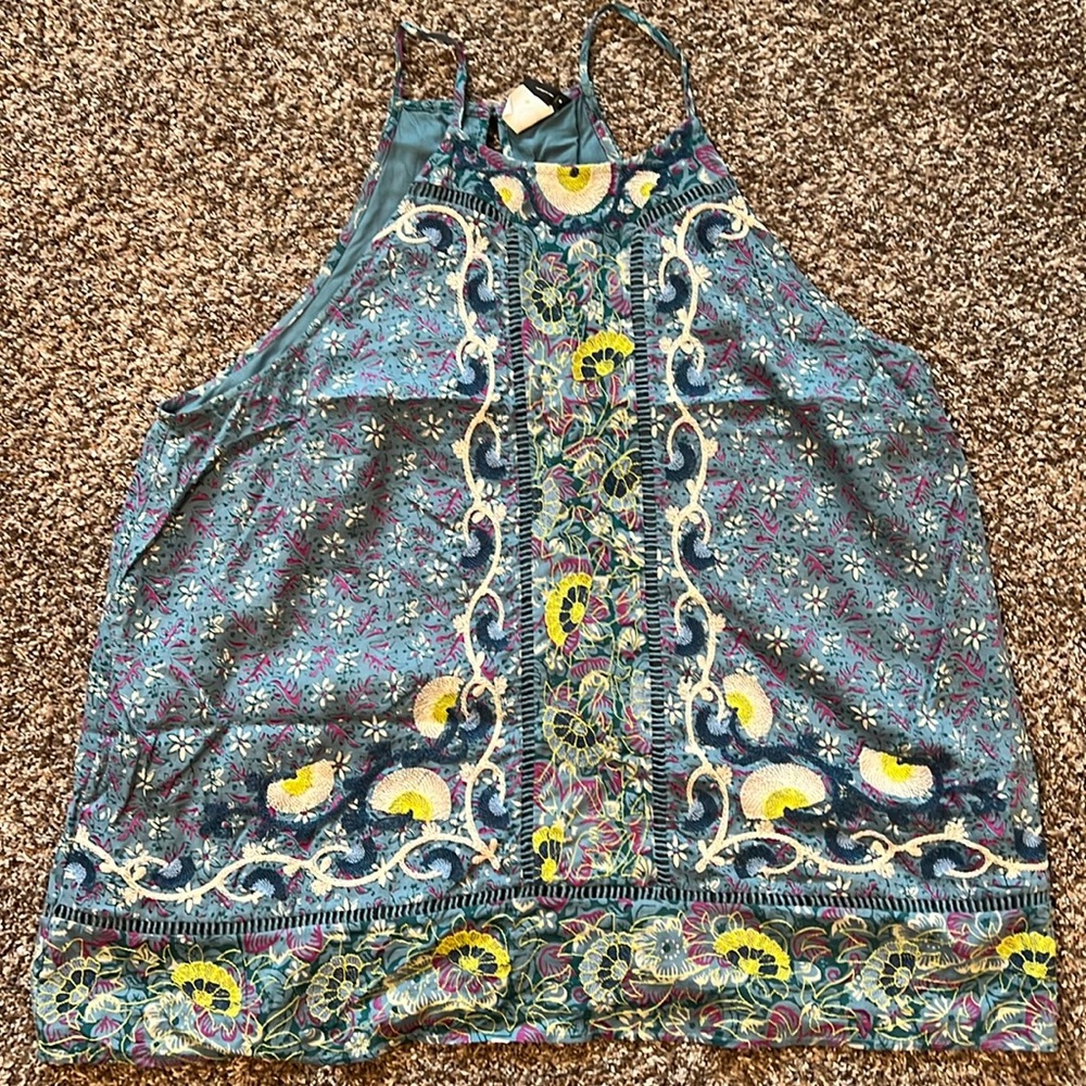 Anthropologie Tank Top- floral embroidery